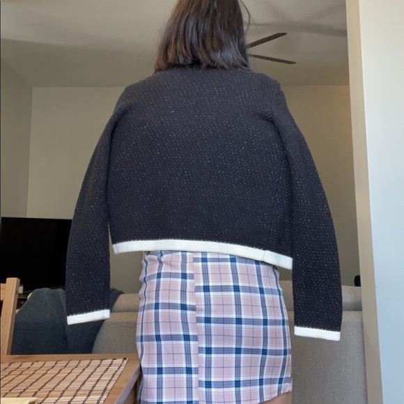 Classic Ann Taylor Cardigan - Picture 7 of 7